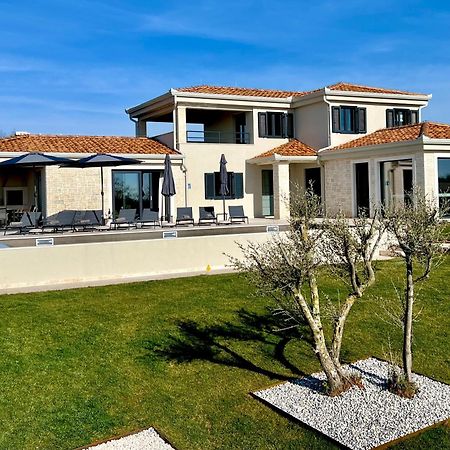 Villa Maslinik Kastelir Luaran gambar