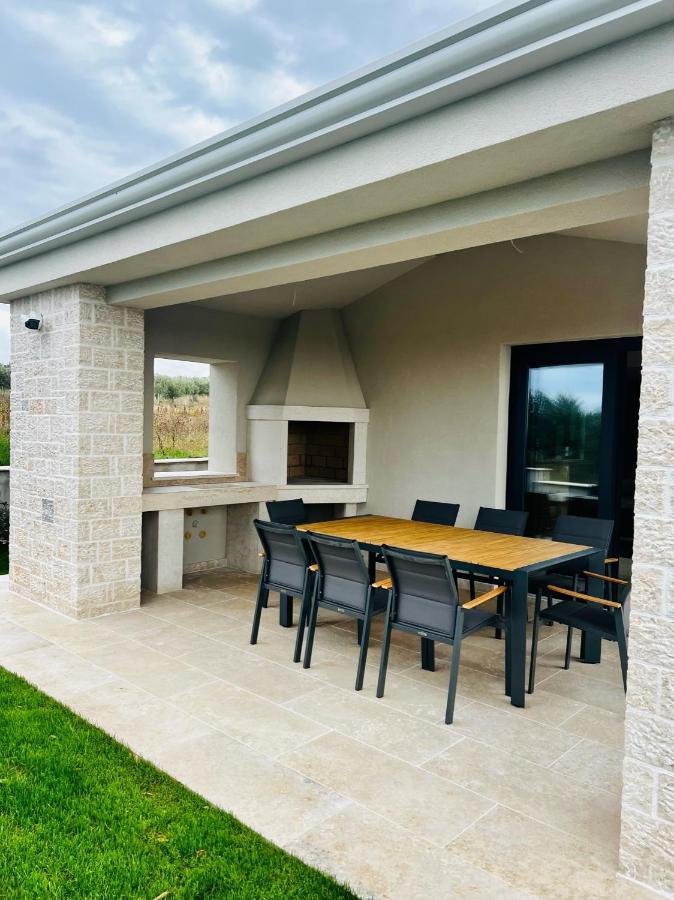 Villa Maslinik Kastelir Luaran gambar