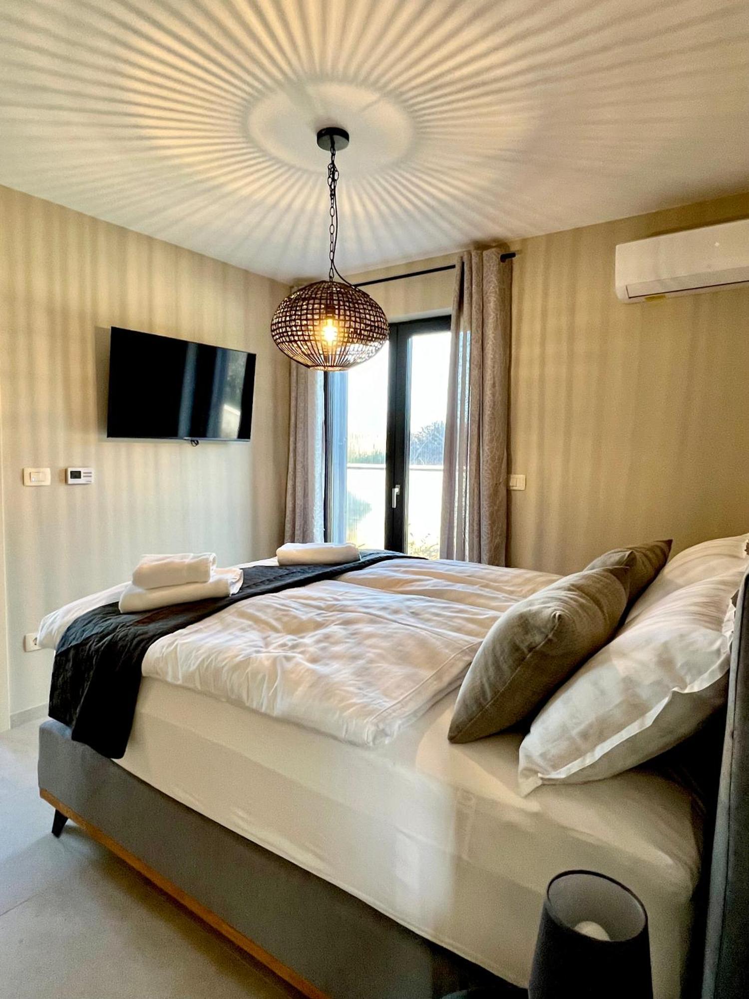 Villa Maslinik Kastelir Luaran gambar